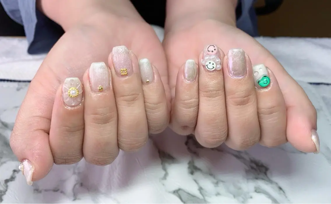 ネイル アニマル柄 アートネイル オーロラネイル ジェルネイル マットネイル ハンドネイル x.1.0.nail ♡Cのネイルデザイン