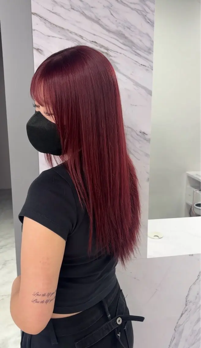 ロング カラー ヘアカラー 中山 ちかのヘアスタイル