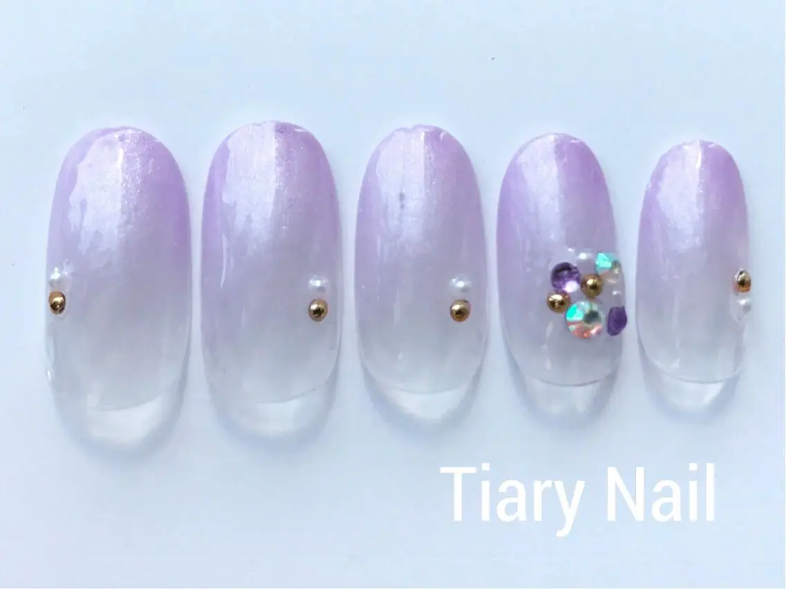 ネイル 💗🪽Tiary Nail🪽💗のネイルデザイン
