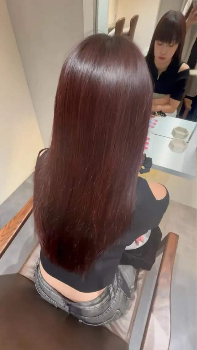 カラー Inity   森 千尋のヘアスタイル