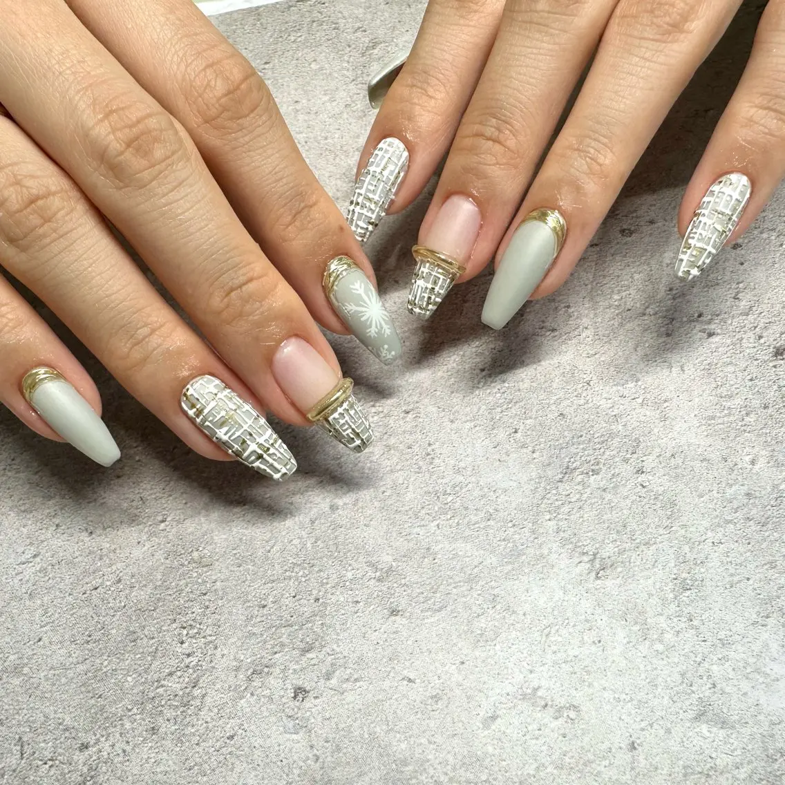 ネイル ハンドネイル Bianca浦和🎀 渋谷のネイルデザイン