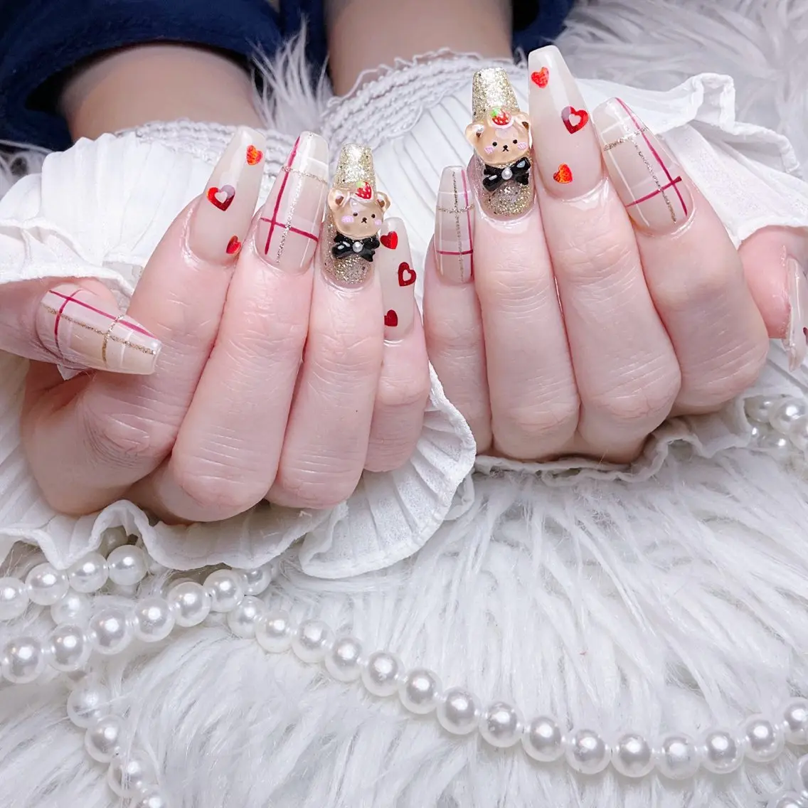 ネイル ハンドネイル 🍭Yun nail hyejin🌸のネイルデザイン
