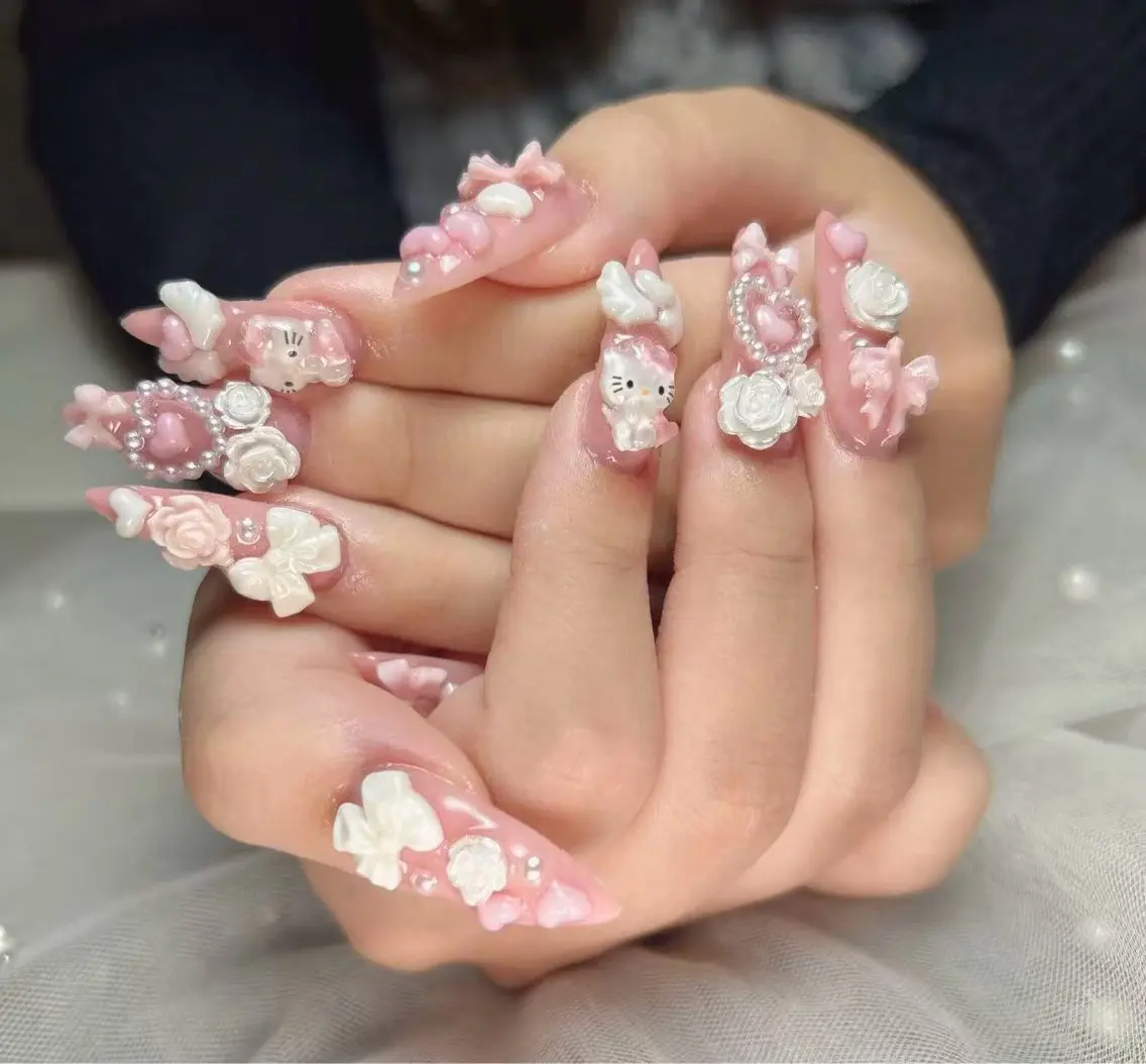 ネイル ゆみ 🌻ひまわりサロンのネイルデザイン