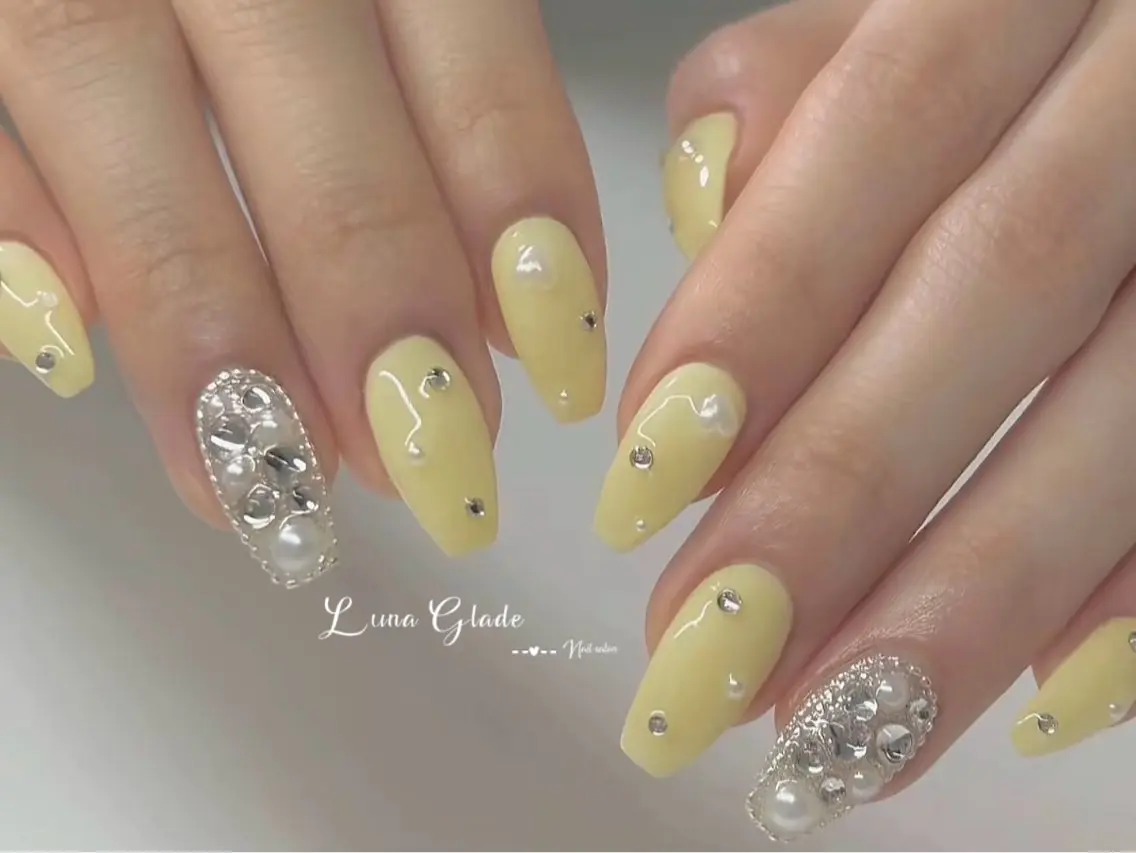 ネイル ハンドネイル Luna Gladeのネイルデザイン