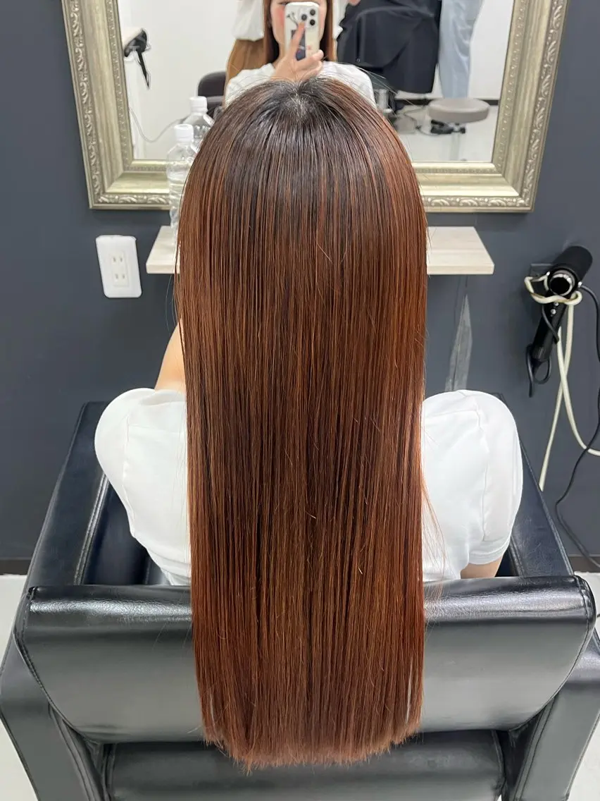 セミロング 髪質改善 縮毛矯正 ayame リクのヘアスタイル