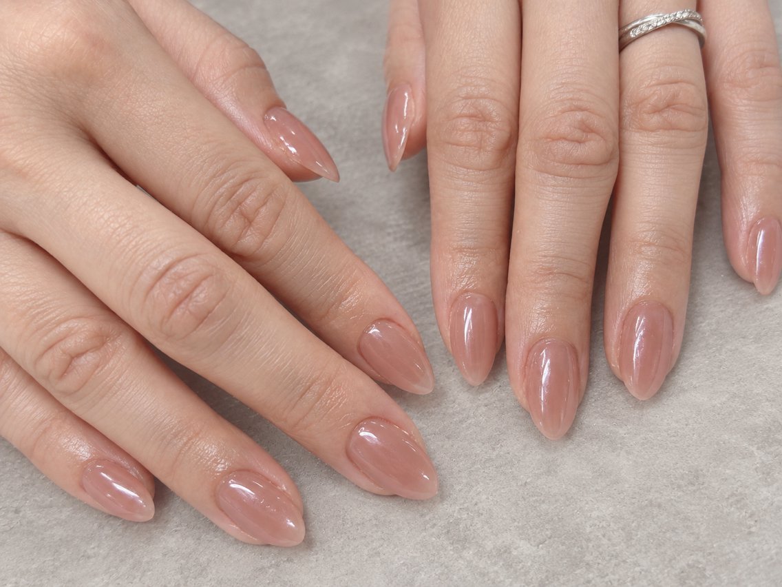 ネイル オーロラネイル ハンドネイル Nail Room Kislap.のネイルデザイン