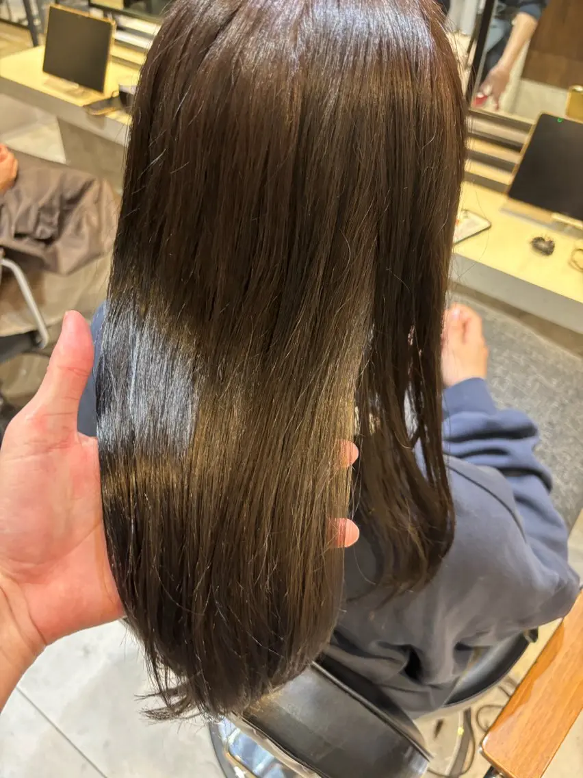 セミロング トリートメント カット ヘアカラー トリートメント 髪質改善/縮毛矯正 /髪質改善ストレートのヘアスタイル