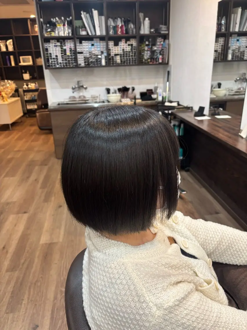 ショート ボブ BELSTA 遠藤亜実のヘアスタイル