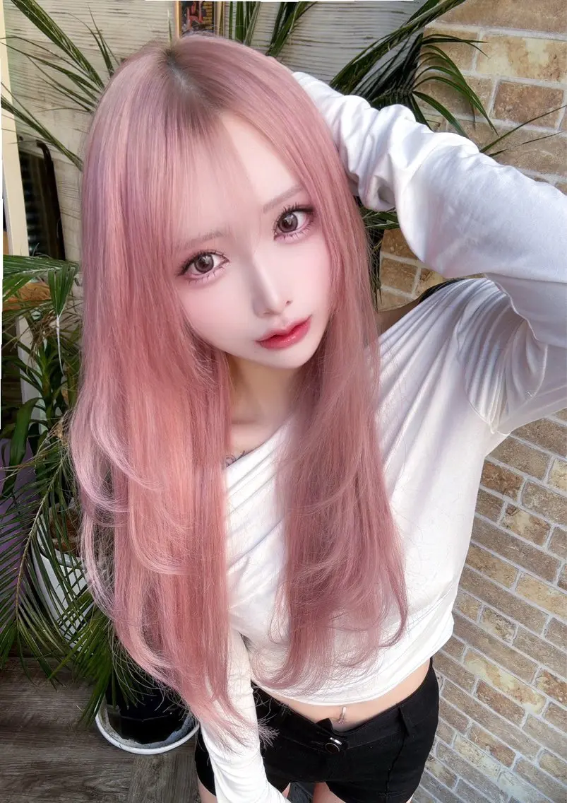 ロング カラー ピンクカラー ヘアカラー エクステ 北沢 隆のヘアスタイル