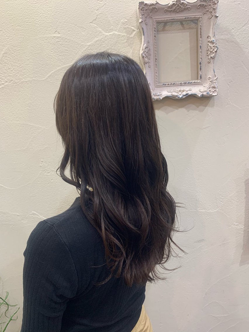 カラー グレージュ ミント 大西 華央のヘアスタイル