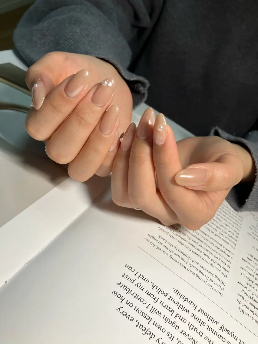 ネイル ハンドネイル Lis nail. 🕊yuriのネイルデザイン