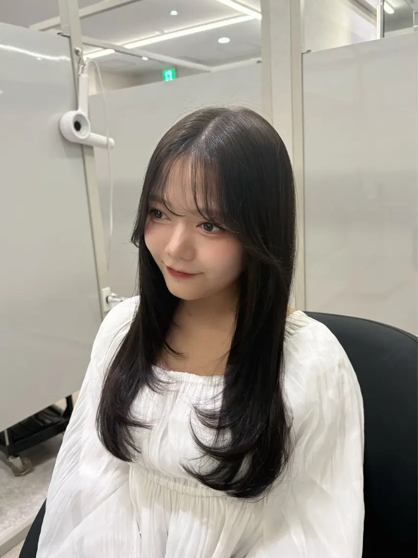 ロング カラー ヘアアレンジ カット ヘアカラー よしえ/心斎橋 /中華ワンホンヘアのヘアスタイル