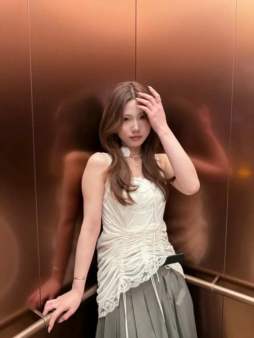 ロング カット ヘアカラー hiyori🎀 トレンドレイヤーのヘアスタイル