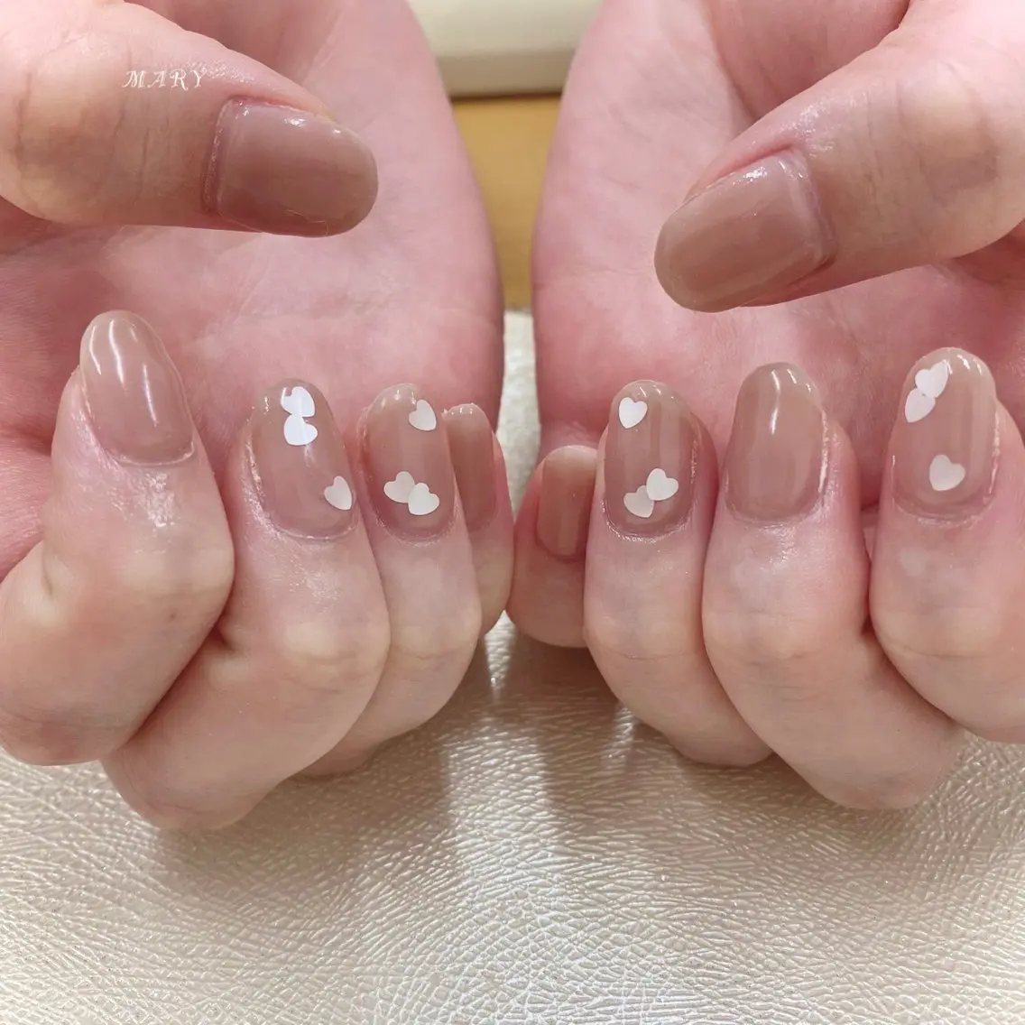 ネイル ハート ニュアンスネイル ワンカラーネイル ハンドネイル Mary nail .narumiのネイルデザイン