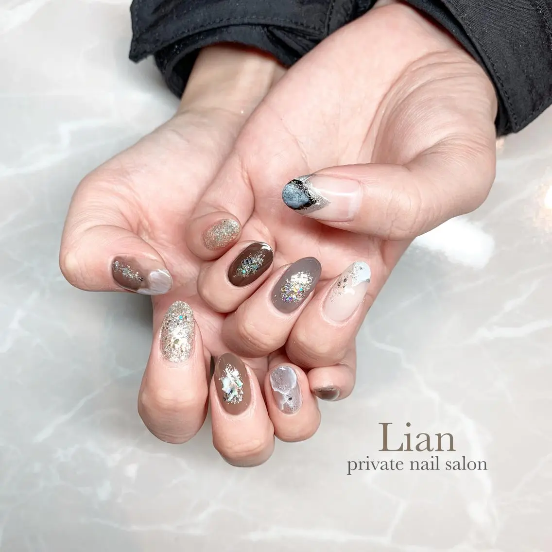 ネイル ブラウン キラキラネイル ニュアンスネイル nailsalon Lenoaのネイルデザイン