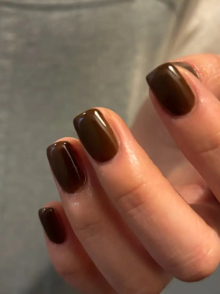 ネイル ブラウン ハンドネイル chika ／ nailのネイルデザイン