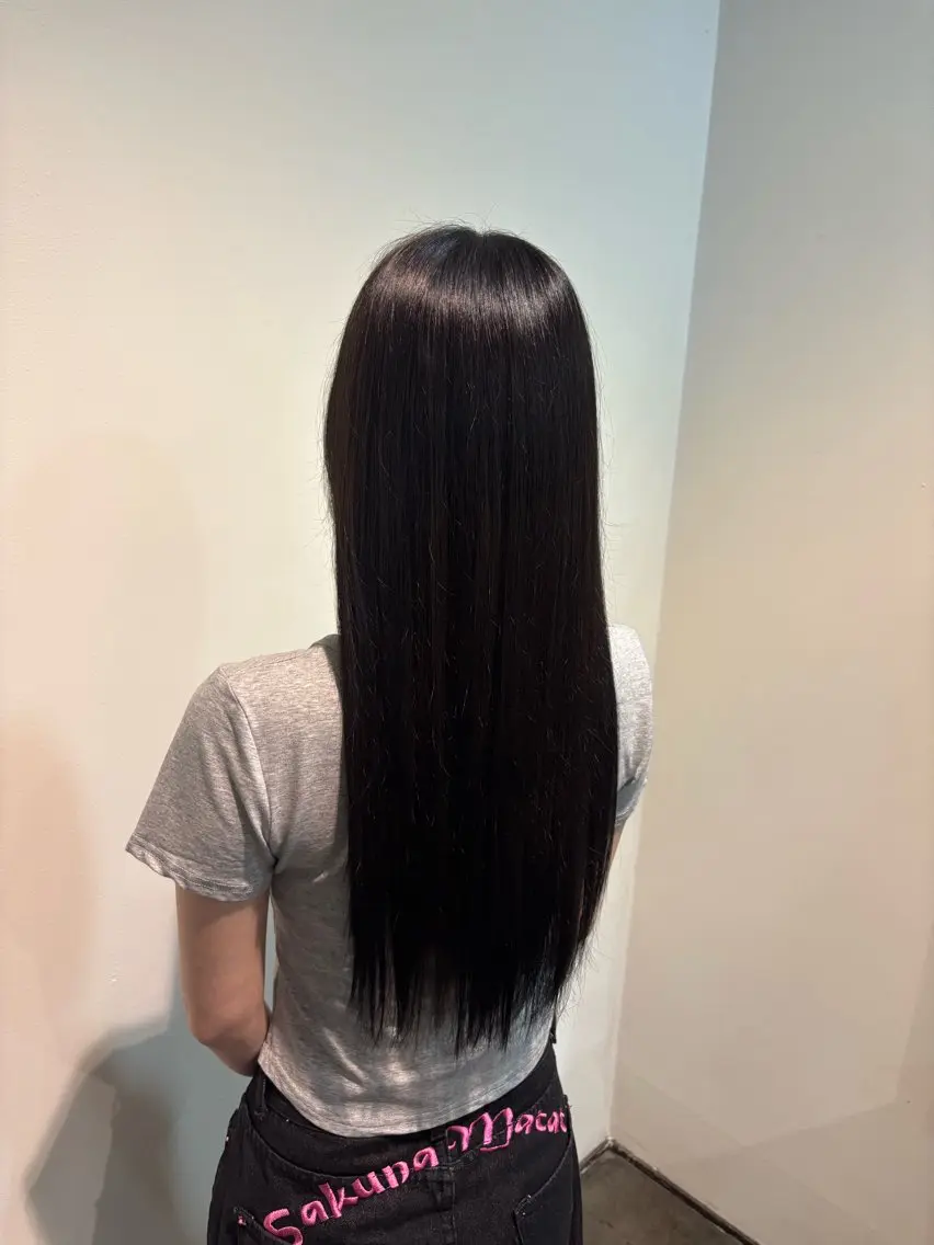 ロング しげおか さほのヘアスタイル
