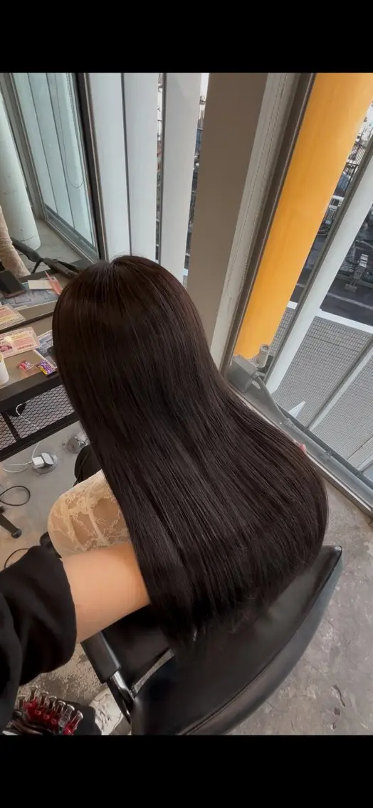 ロング カラー ヘアカラー 縮毛矯正 トリートメント ダメージレス艶髪 🦋MISAKI🦋のヘアスタイル