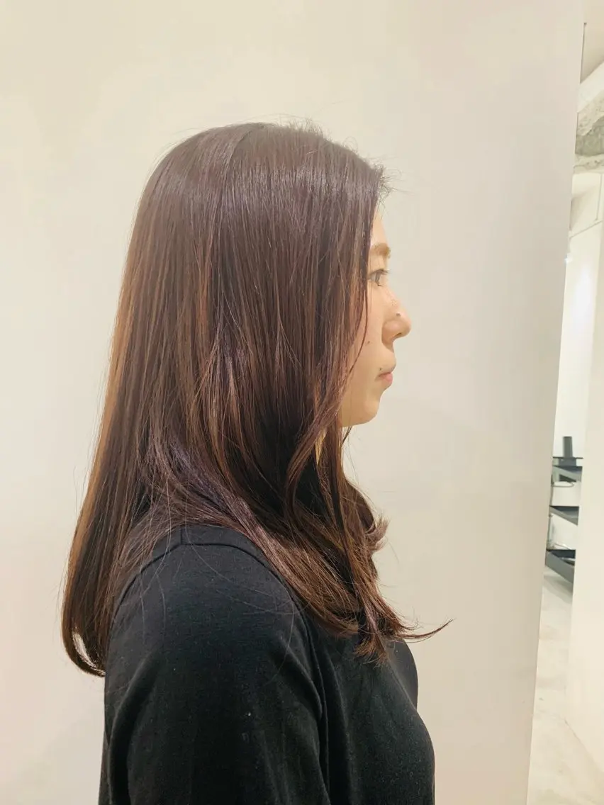 セミロング 山川 佳奈のヘアスタイル