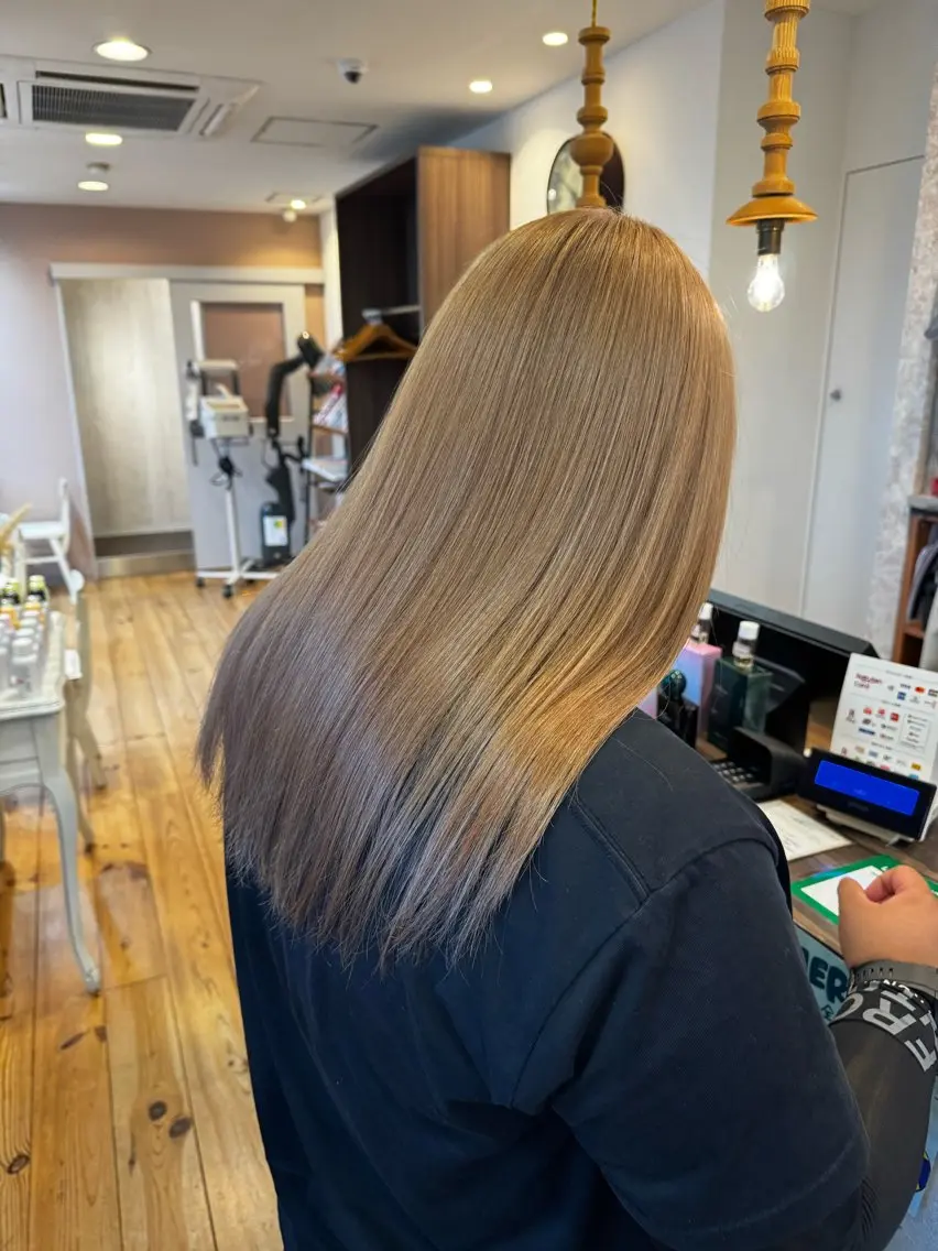 ロング カラー 透明感カラー ダブルカラー 渡部 楓葉のヘアスタイル