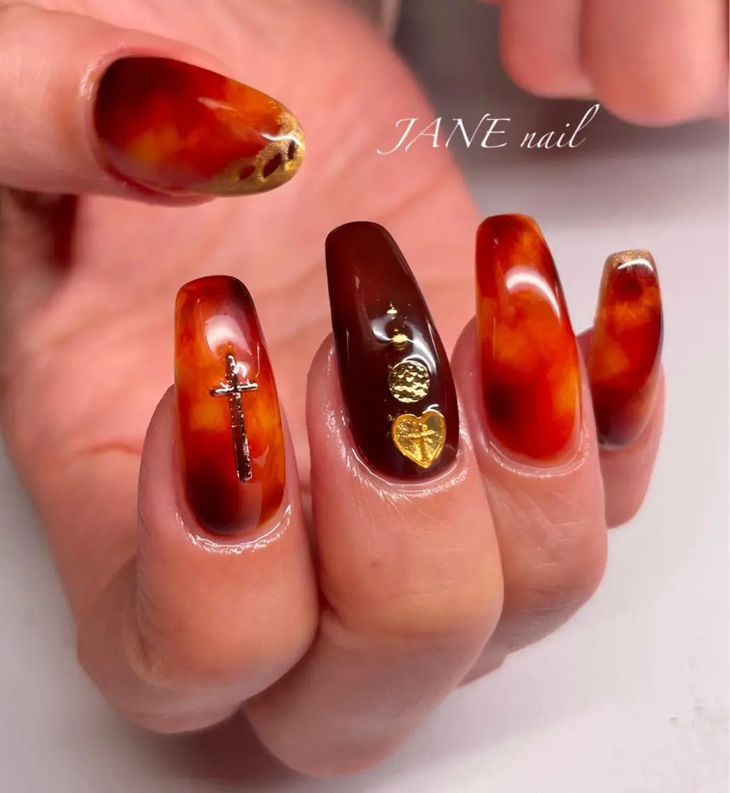 ネイル べっ甲ネイル ボルドー ブラウン フットネイル ロングネイル ハンドネイル Nail Salon JANEのネイルデザイン