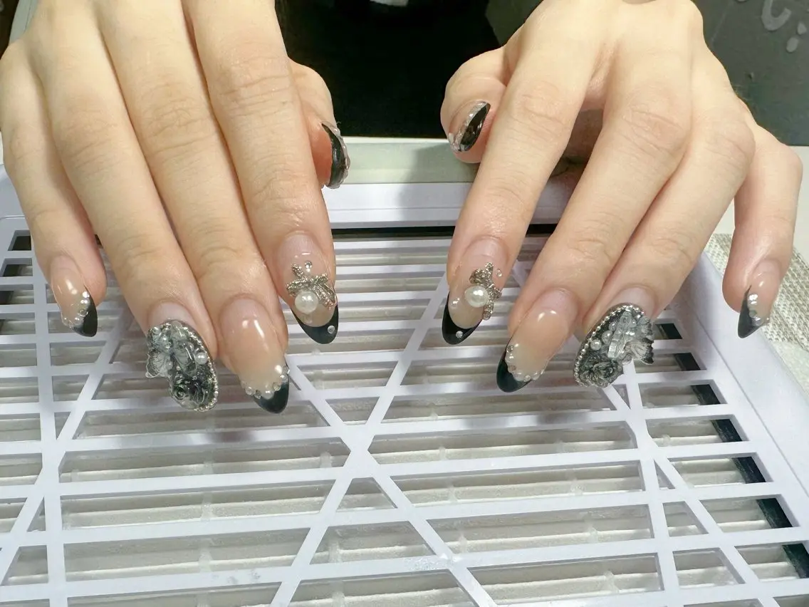 ネイル One Plus Nail Salonのネイルデザイン