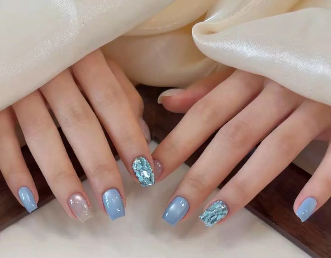 ネイル チークネイル フットネイル フレンチネイル ガーリー キラキラネイル Rika Nail salon 1のネイルデザイン