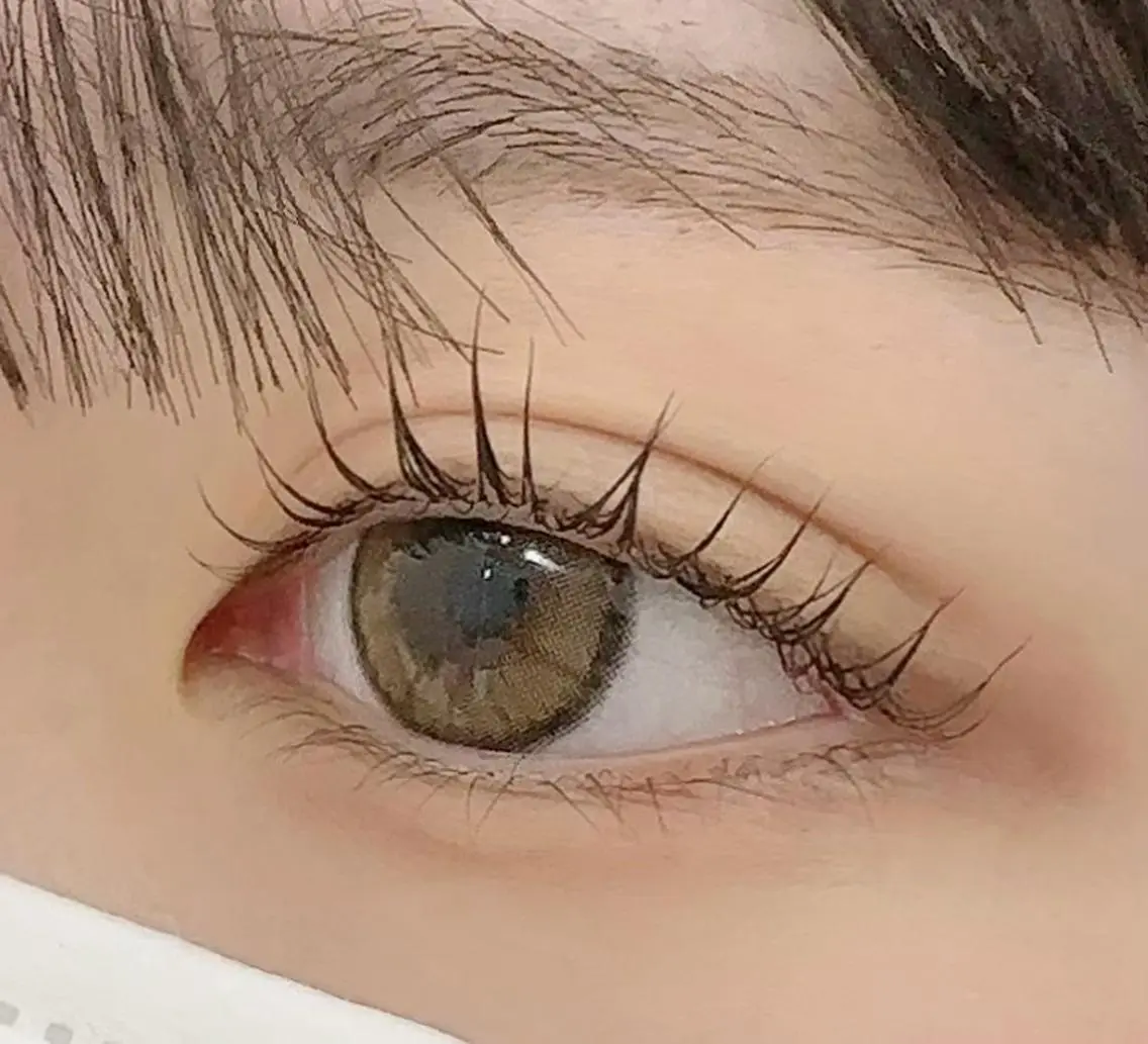 マツエク・マツパ 束感まつ毛 eyelist mikiのマツエク・マツパデザイン