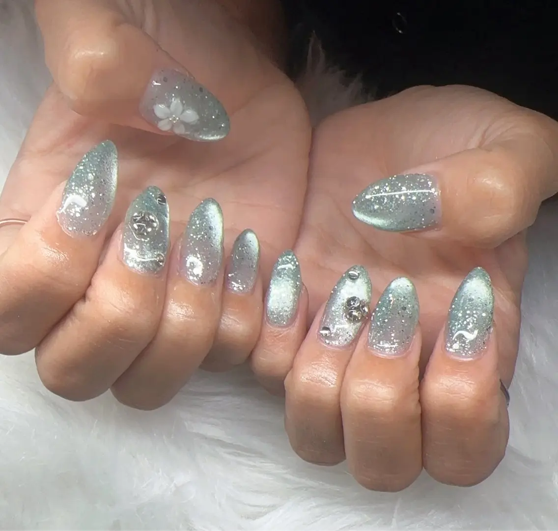 ネイル フラワーネイル ハンドネイル nail salon OnRのネイルデザイン