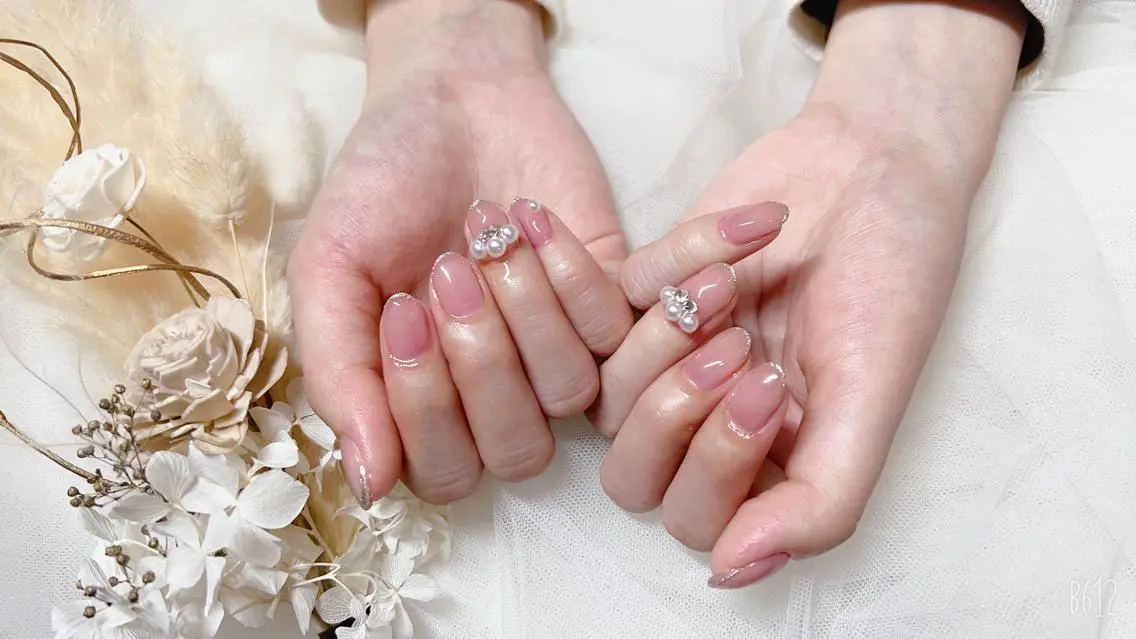 ネイル シンプルネイル M_ nail salonのネイルデザイン