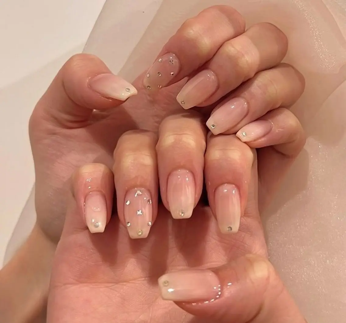 ネイル ストーンネイル ハンドネイル Any nail新大久保店のネイルデザイン