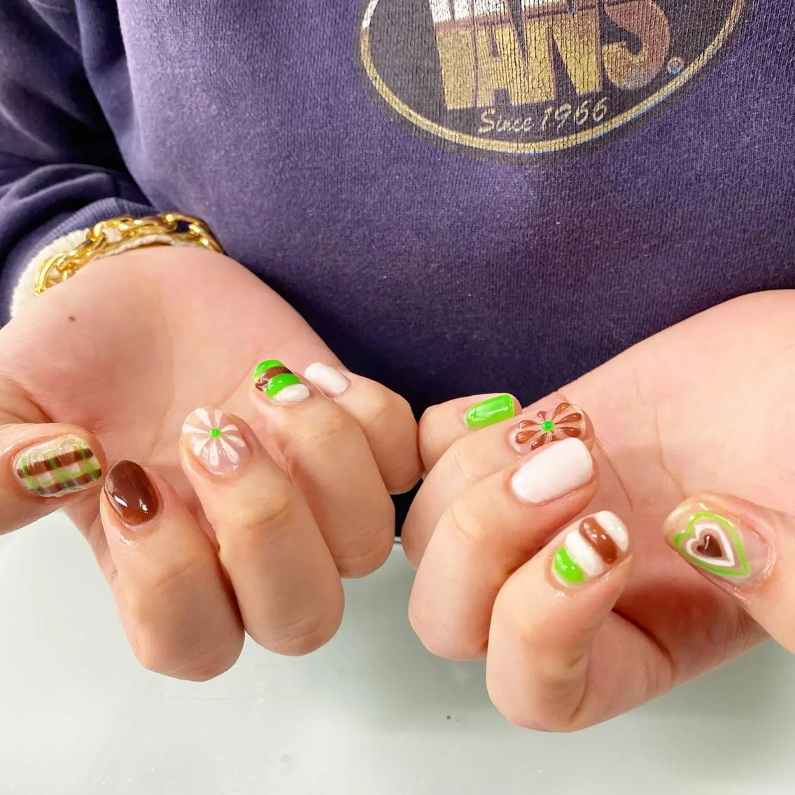 ネイル Laki nailのネイルデザイン