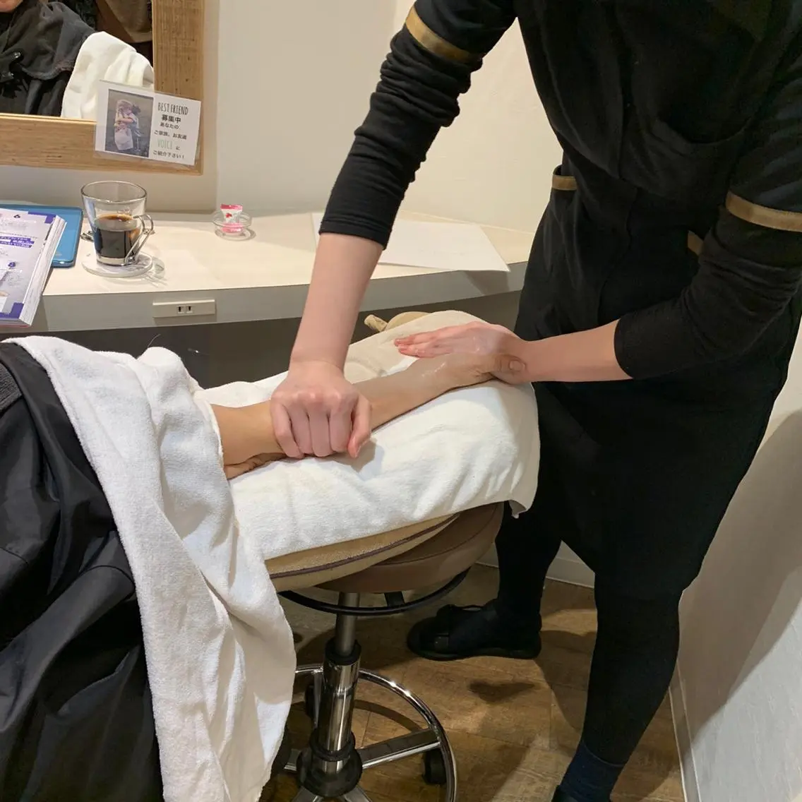 🤚オイルハンドマッサージの写真