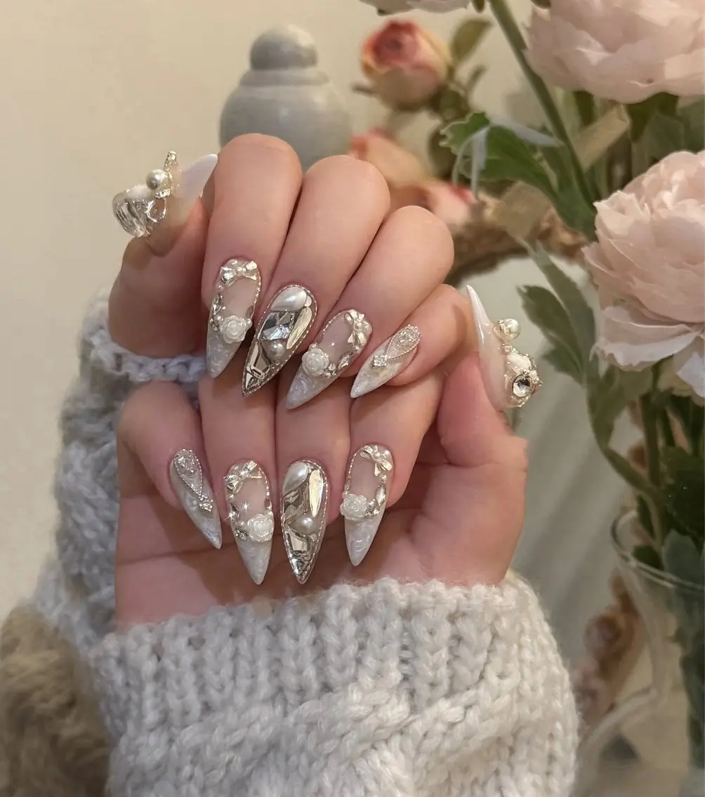 ネイル ハンドネイル Rina Mika Nailsのネイルデザイン