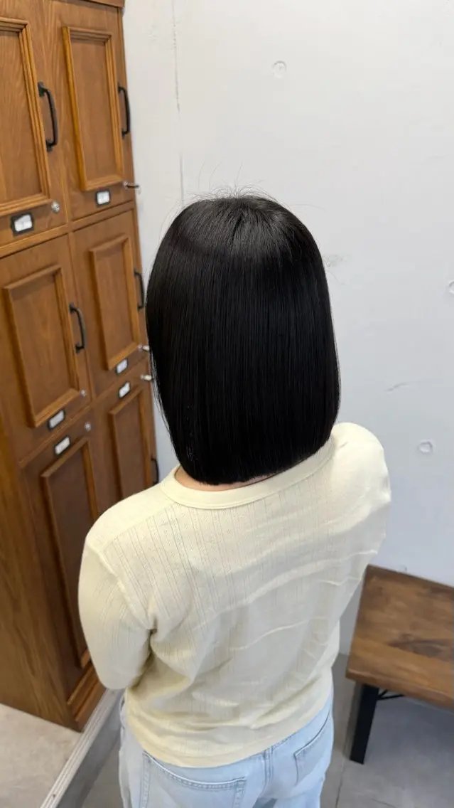 ヘアカラー 入江 桃花のヘアスタイル