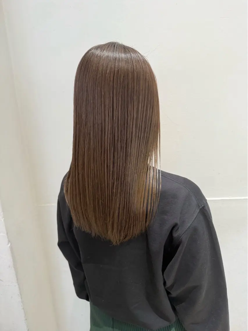 ロング 縮毛矯正 高森 朱雀のヘアスタイル