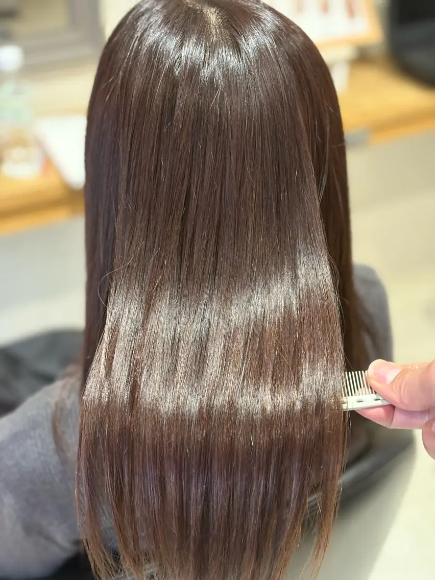 ロング ヘア　リミックス Ｗ(ダブル)のヘアスタイル