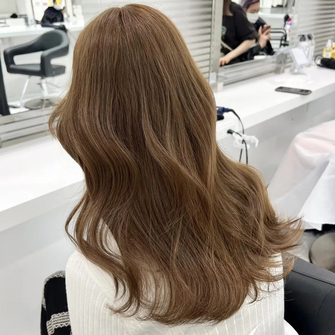 カラー ナチュラル可愛い◎ 推しカラー🤍池袋のヘアスタイル