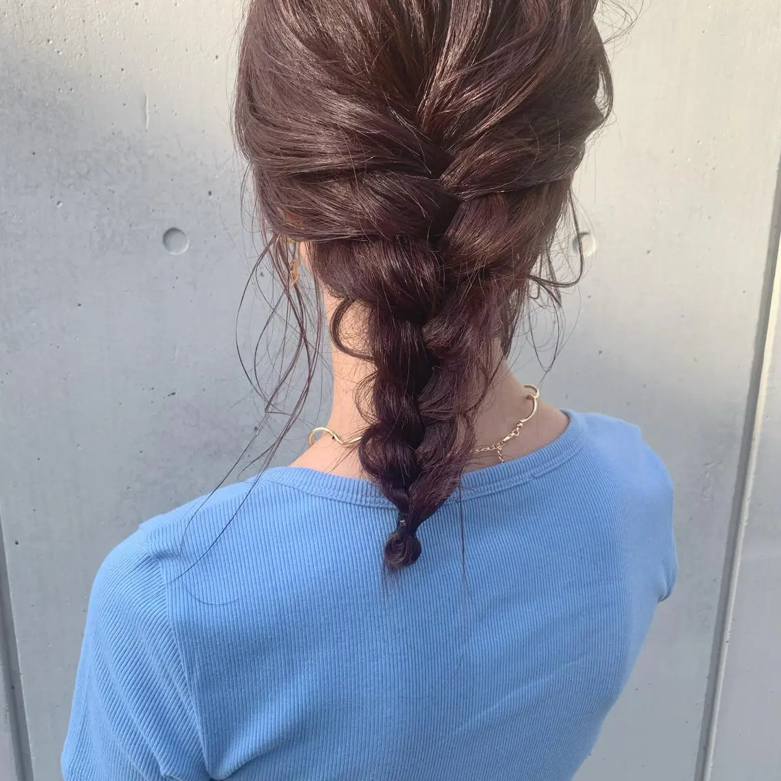 セミロング カラー ヘアアレンジ ラベンダーカラー レイヤーカット カット 榑松 恵里のヘアスタイル