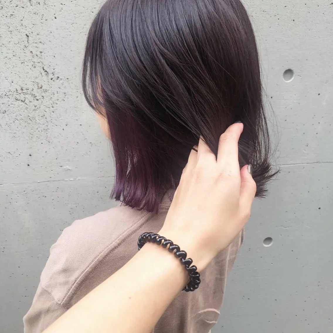ミディアム カラー ヘアアレンジ 透明感カラー インナーカラー ラベンダーカラー カット ヘアカラー トリートメント 酸性縮毛矯正🧴韓国 レイヤー/髪質改善のヘアスタイル