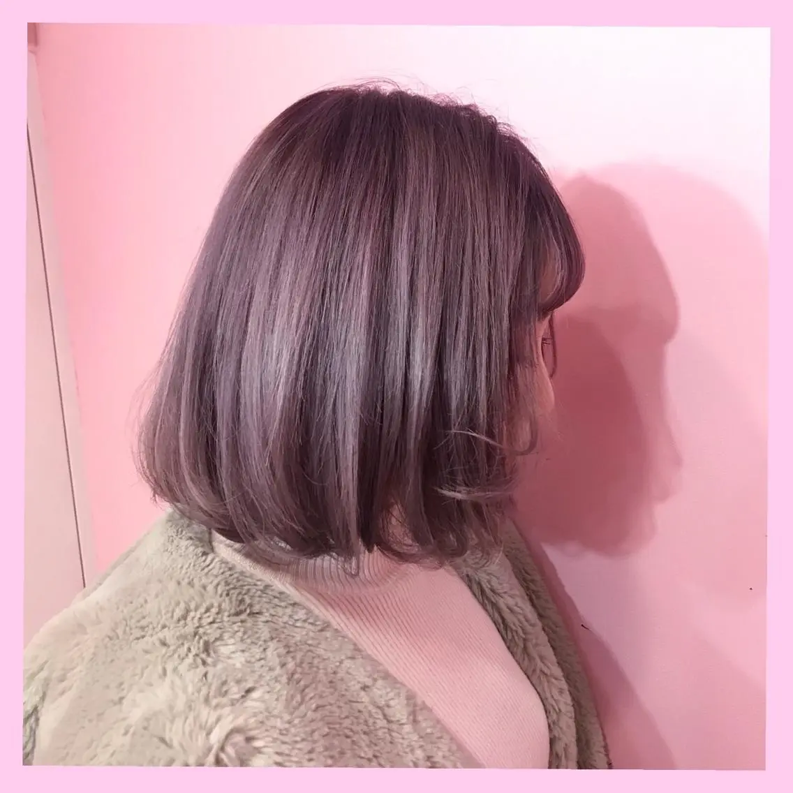 ショート カラー SHIN/レイヤー カット×クロスパーマのヘアスタイル