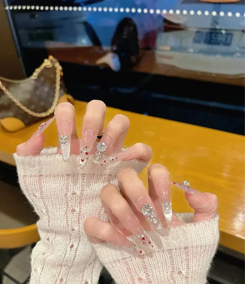 ネイル 長さ出し グラデーション マグネットネイル ネイルチップ U.MI Nail Salonのネイルデザイン