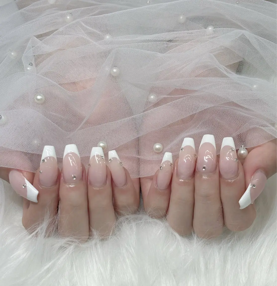 ネイル 韓国ネイル マグネットネイル 持ち込み ハンドネイル Mimi Nail_Royalのネイルデザイン