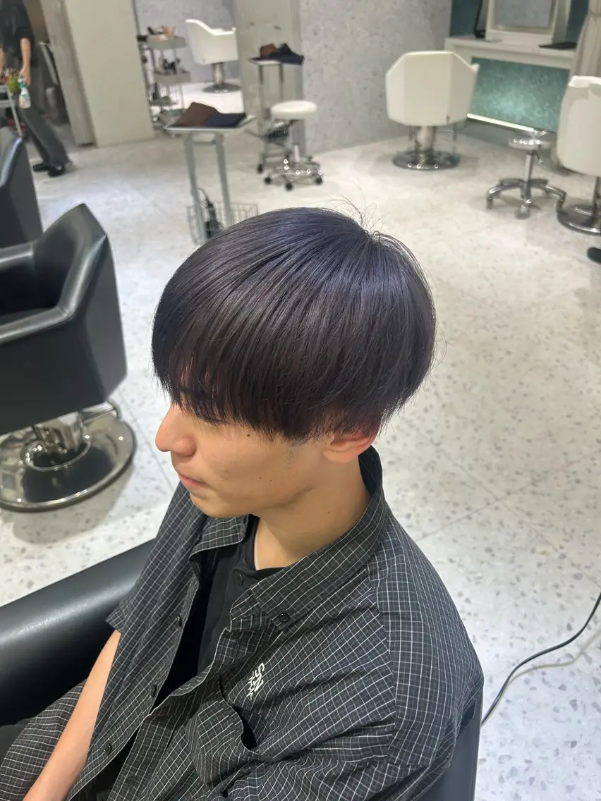 カラー メンズ 𝐑𝐈𝐎ྀིのヘアスタイル