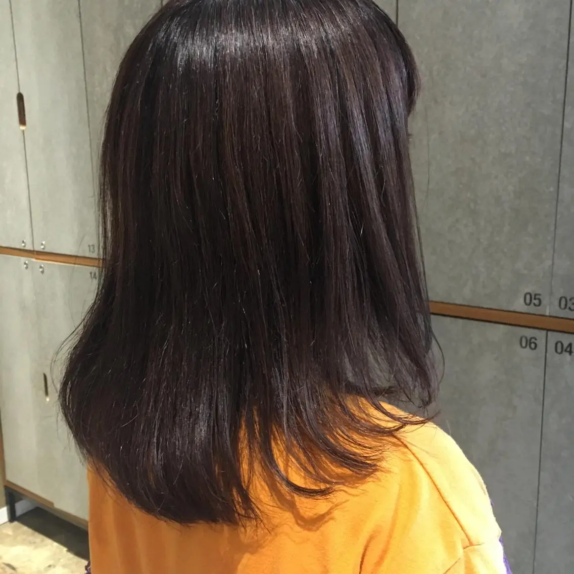 ミディアム カラー アッシュ ラベンダーカラー ラベンダーアッシュ 相川 愛実のヘアスタイル