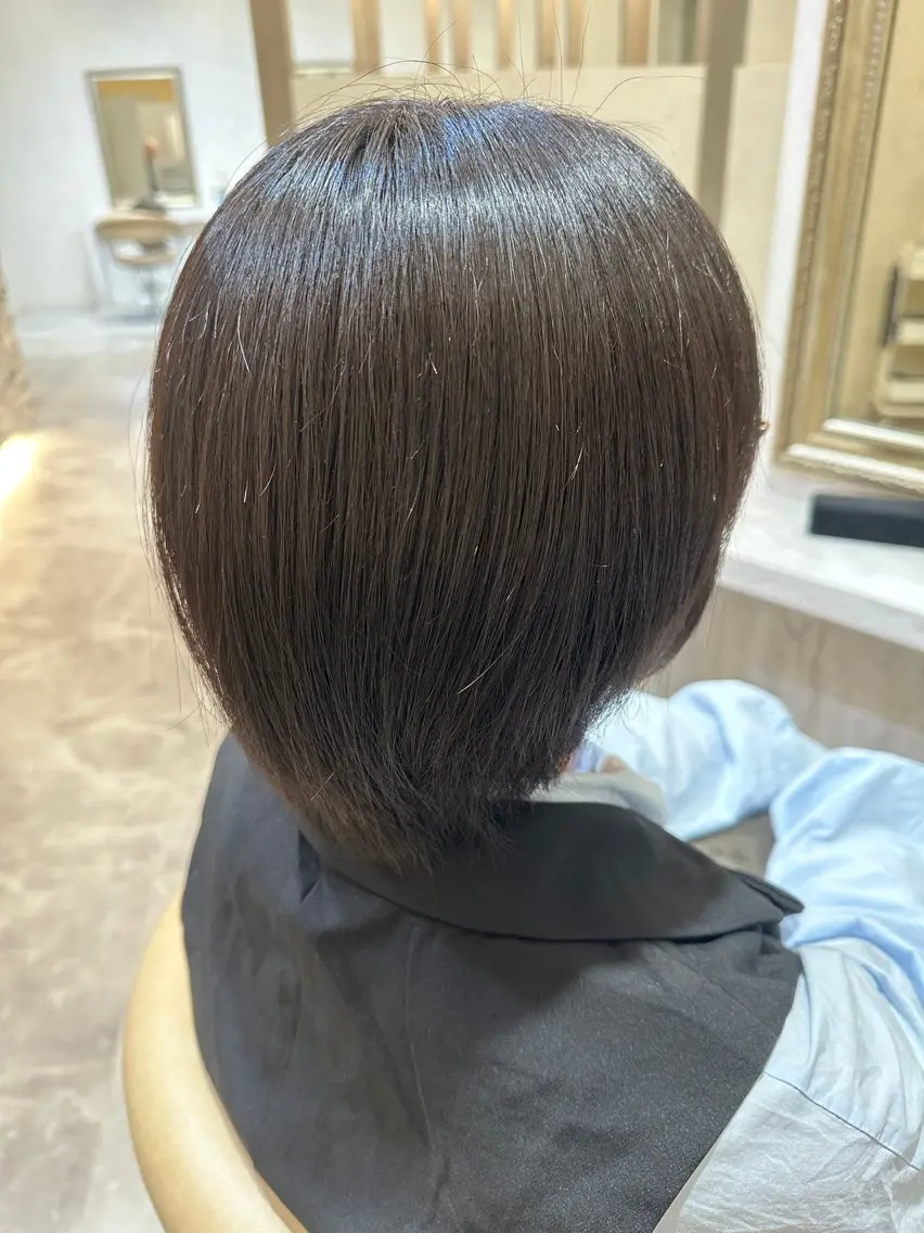 リタッチヘアカラー(3cm以上)(ブリーチ対象外)の写真