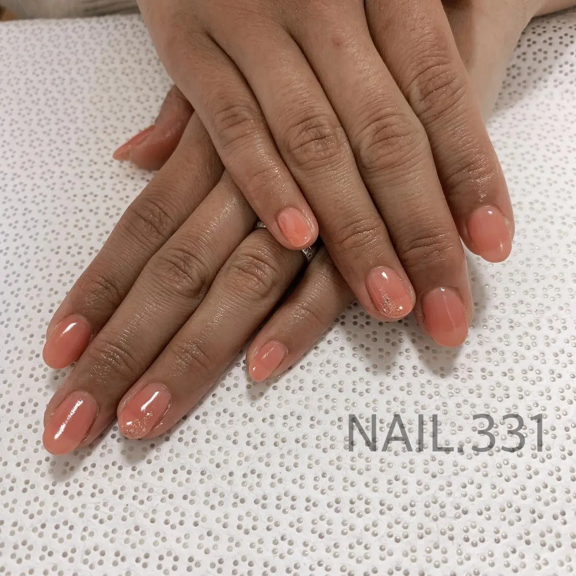 ネイル オーロラネイル フラッシュネイル フラワーネイル 氷ネイル・うるうるネイル ラメ(グリッター) Nail 331のネイルデザイン