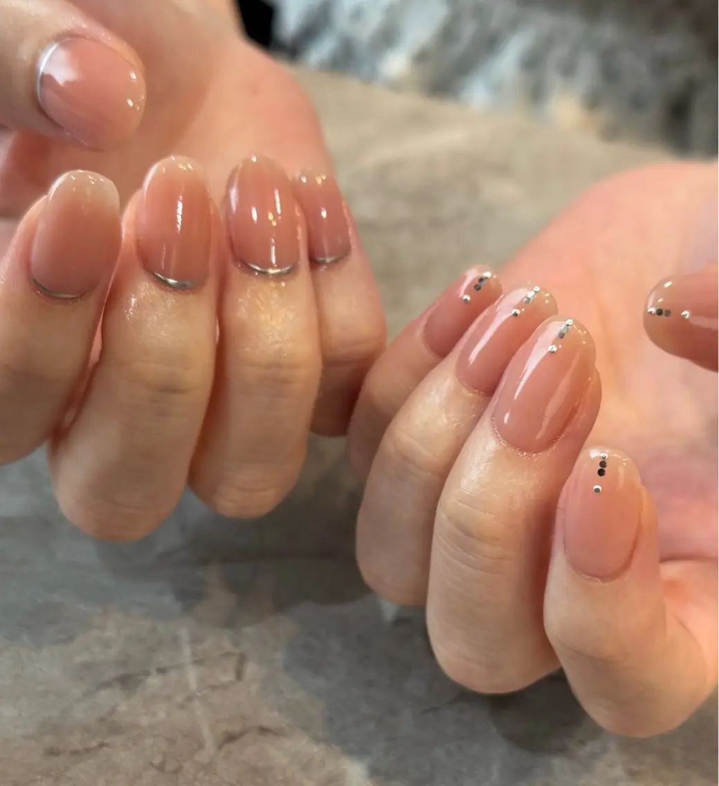 ネイル シルバー ハンドネイル Blé nailのネイルデザイン