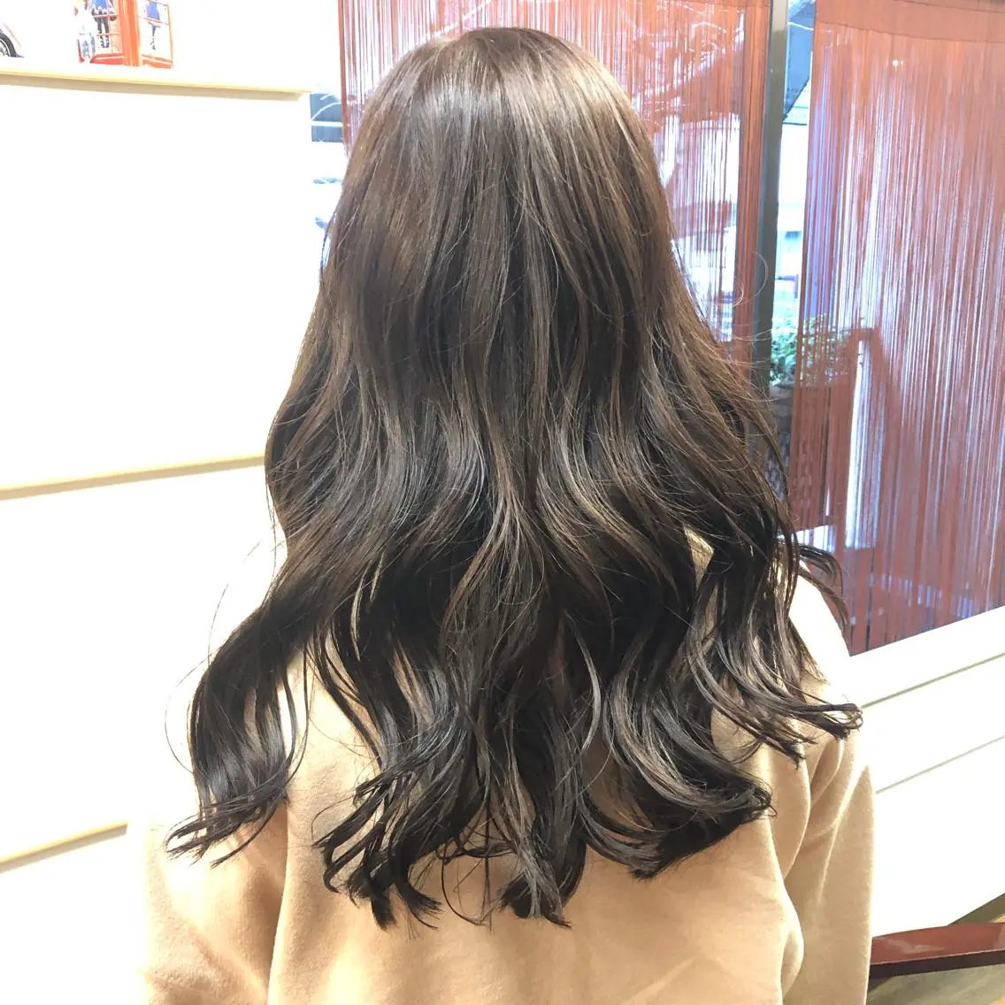 ロング カラー ハイライトカラー ハイライト ツバサ 髪質改善のヘアスタイル