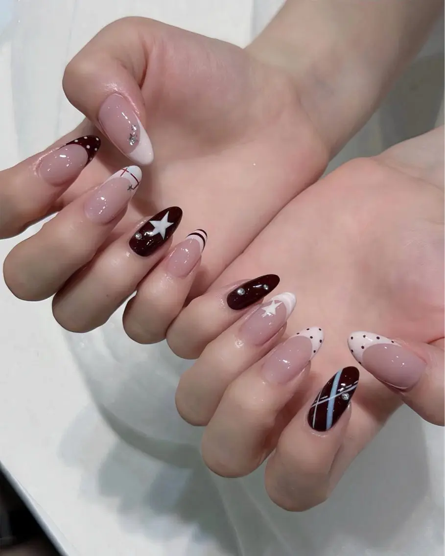 ネイル アートネイル ボルドー フレンチネイル ジェルネイル 氷ネイル・うるうるネイル ハンドネイル Julie NailSalonのネイルデザイン